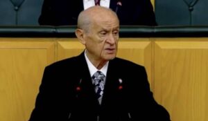 Devlet Bahçeli,