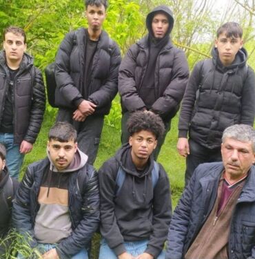 Edirne ve Kırklareli'nde 40 düzensiz göçmen yakalandı