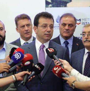 Ekrem İmamoğlu'ndan adalar açıklaması!