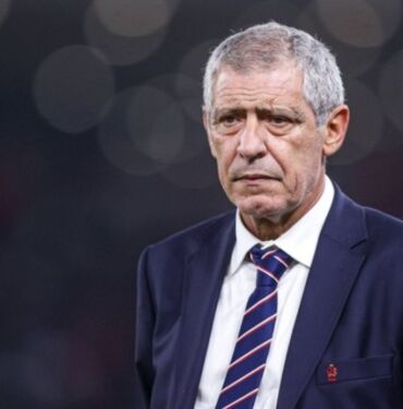 Fernando Santos imzayı attı
