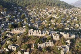 Fethiye'deki o köye turistlerden yoğun ilgi!