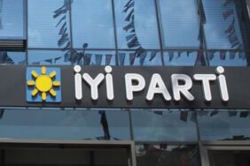 İYİ Parti'de yaprak dökümü devam ediyor! Koray Aydın'ın ekibinden ilk istifa