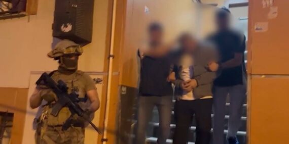 İstanbul’da terör örgütü DEAŞ operasyonunda 10 şüpheli yakalandı
