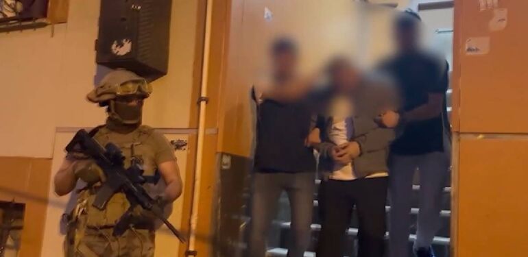 İstanbul’da terör örgütü DEAŞ operasyonunda 10 şüpheli yakalandı