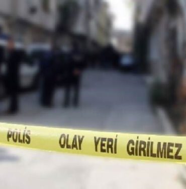 İzmir'de dehşet Eve köpek getiren oğlunu ekmek bıçağıyla öldürdü olay yeri