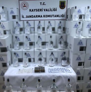 Kayseri’de bin 752 litre etil alkol ele geçirildi