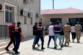 Mersin'de kadınları fuhşa zorlayan 8 zanlı tutuklandı