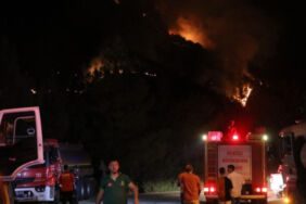 Orman yangınında 2. gün! Tahliyeler devam ediyor