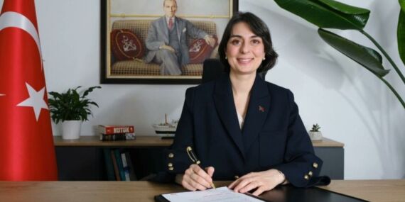 Sinem Dedetaş, AKP döneminde vakıflara bedelsiz verilen 25 taşınmazı geri alıyor