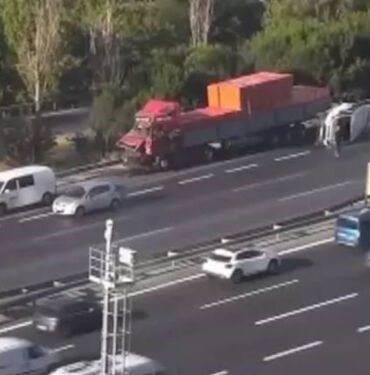 TEM Otoyolu'nda zincirleme kaza Yaralılar var