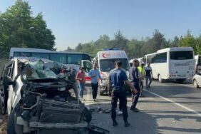 Tekirdağ'da işçi servis midibüsü ile minibüs çarpıştı Ölü ve yaralılar var!