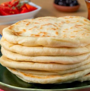 Türk mutfağından enfes bir lezzet Bazlama tarifi