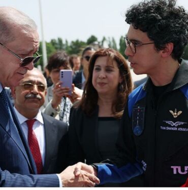 Türkiye'nin ikinci astronotu Tuva Cihangir Atasever, Cumhurbaşkanı Erdoğan ile görüştü