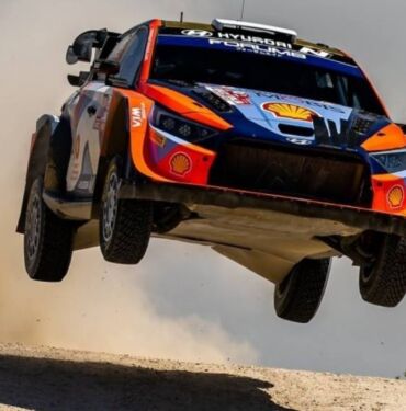 WRC İtalya Rallisi'nde zafer Ott Tanak'ın Kariyerinde 20. kez...