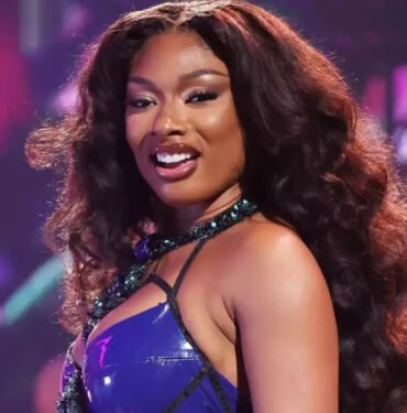 Yapay zekayla seks kaseti yapılmıştı! Megan Thee Stallion sahnede ağladı!