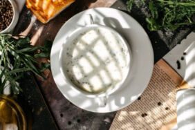 Yaz sıcağında içinizi serinleten ayran aşı çorbası nasıl yapılır Faydaları nelerdir