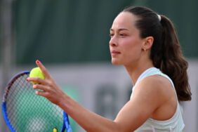 Zeynep Sönmez çeyrek finalden döndü