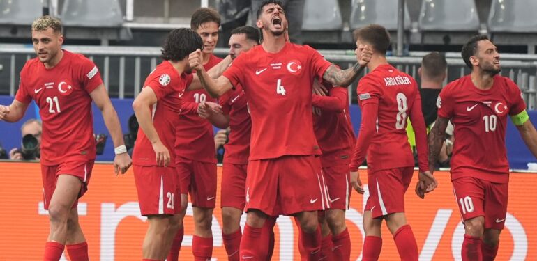 a milli takım samet akaydin