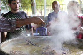 gadiri hum bayramı nedir