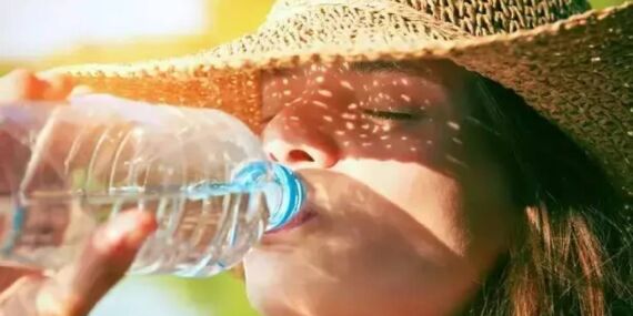 Sıcak havada soğuk suyu ani içmeyin!