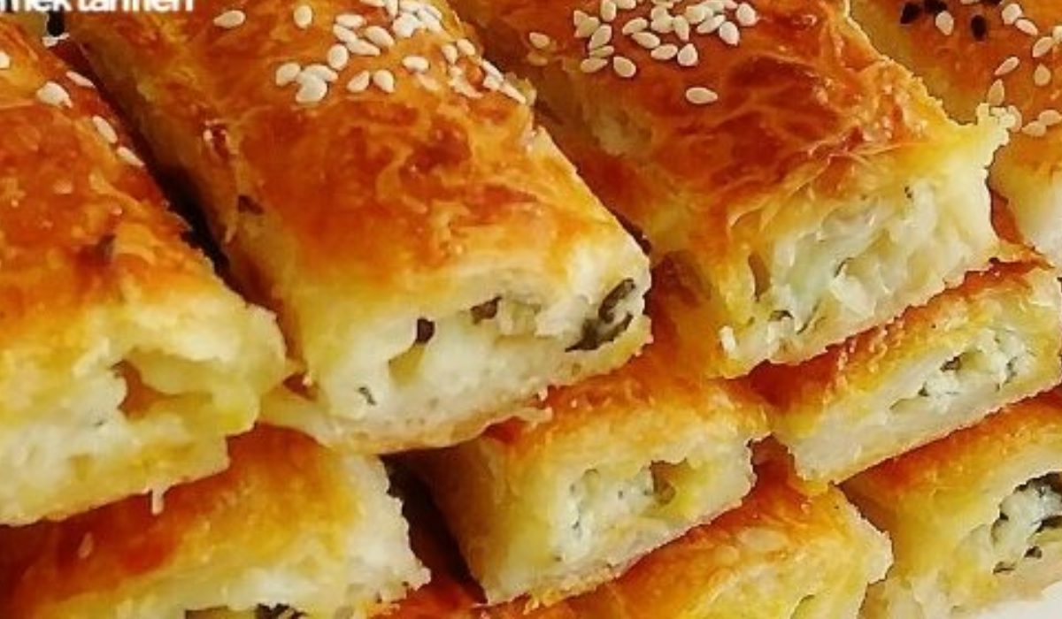 5 çayına 15 dakikada hazır çıtır börek tarifi!