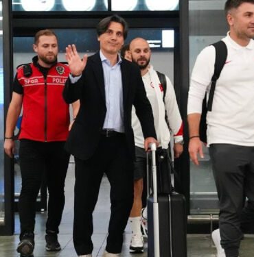 A Milliler yurda ayak bastı!
