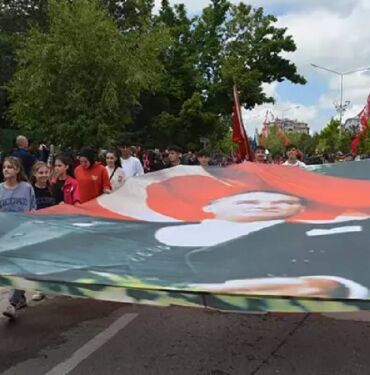 Atatürk'ün Erzurum'a gelişinin 105'inci yıl dönümü