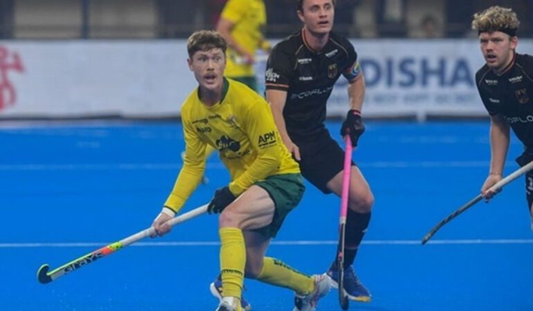 Avustralyalı hokey oyuncusu Paris Olimpiyatları'nda oynamak için parmağını kestirdi! 'İyileşmesi aylar sürecekti'