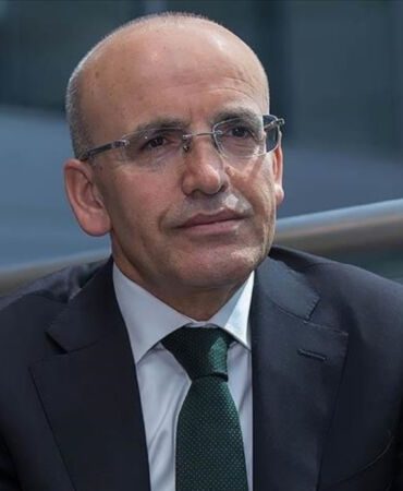 Bakan Şimşek açıkladı Swap stoku 144 milyon dolara geriledi!