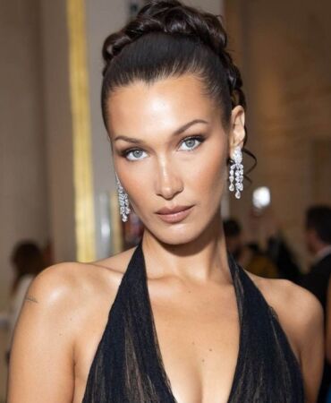 Bella Hadid'den Adidas reklamından çıkarılmasına ilişkin açıklama geldi