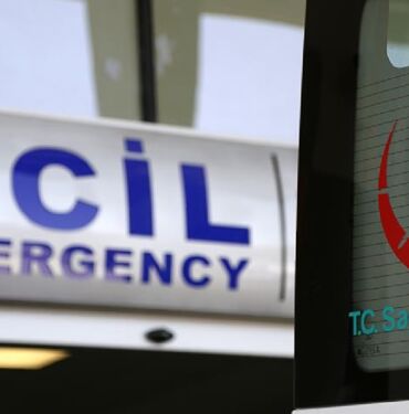 Bir İlçe Ayakta_ Yüzlerce Kişi Acile Koştu!