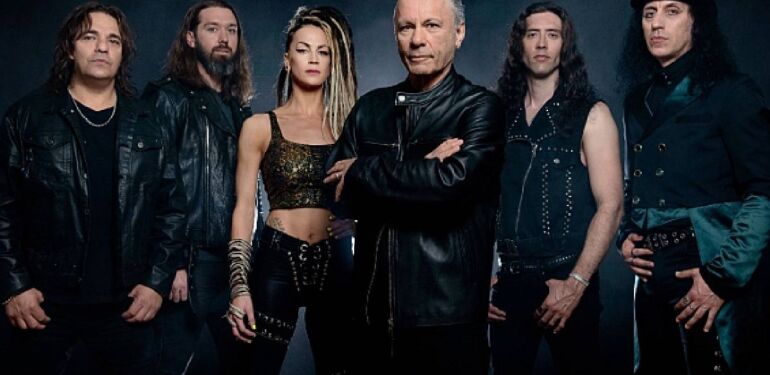 İngiliz heavy metal grubu Iron Maiden’in vokalisti Bruce Dickinson İstanbul’da konser verecek