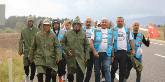 Tasarruf mu? Alın terinden kesilmez! Büro Memur-Sen’in yürüyüşünde hak mücadelesi sürüyor