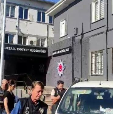 Bursa'da fuhuş operasyonu 4 kadın kurtarıldı