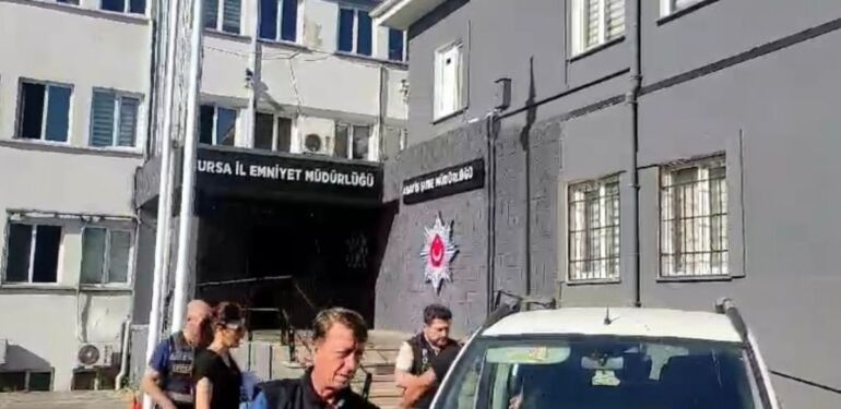 Bursa'da fuhuş operasyonu 4 kadın kurtarıldı