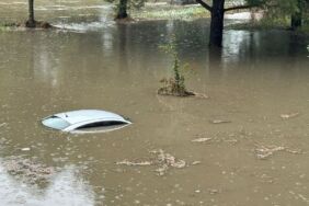 Bursa'da sağanak ve dolu etkili oldu