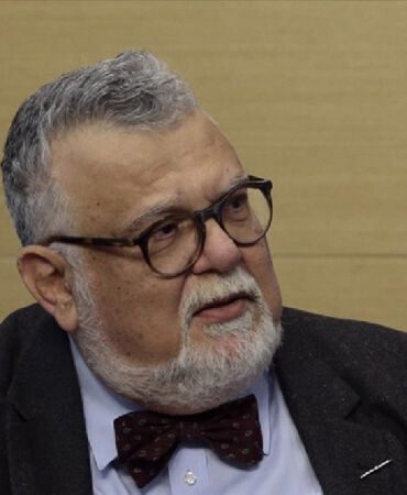Celal Şengör, Yusuf Tekin'e tepki gösterdi 'Ülkemizin geleceği için büyük bir tehditsin'