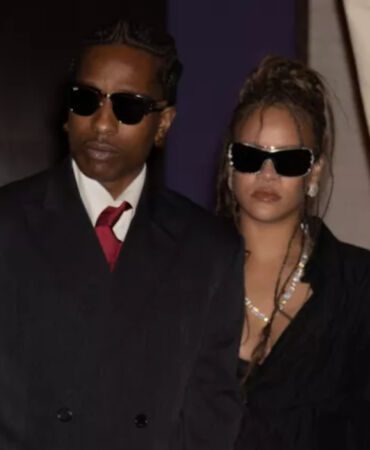Dünyaca ünlü şarkıcı Rihanna ve Asap Rocky, New York'ta akşam yemeği yedi