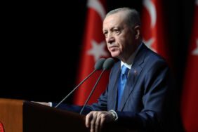 Erdoğan'dan Özel'e 'Gücünüz yetiyorsa belediye başkanlarınızı uyarın'