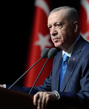 Erdoğan'dan Özel'e 'Gücünüz yetiyorsa belediye başkanlarınızı uyarın'