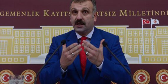 Erdoğan’ın başdanışmanı milletvekiline yapılan saldırıyı tebrik etti