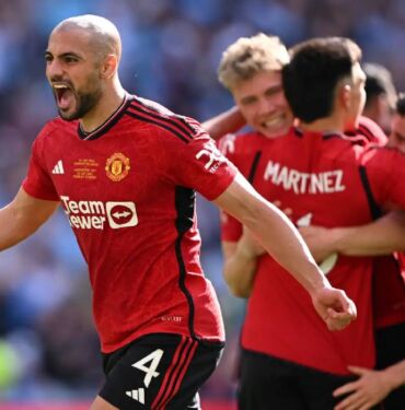 Fenerbahçe’de orta saha hamlesi Sofyan Amrabat ile anlaşılma noktasına gelindi
