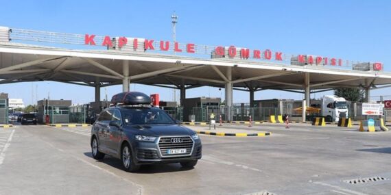 Gurbetçiler anavatana geliyor: Kapıkule’de rekor kaydedildi