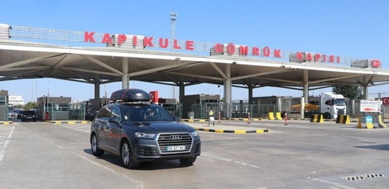 Gurbetçiler anavatana geliyor Kapıkule'de rekor kaydedildi