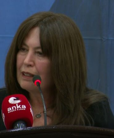 İYİ Parti Manisa milletvekili Şenol Sunat 'Mesleki eğitimde yaşanan sorunlar çözülmeli'