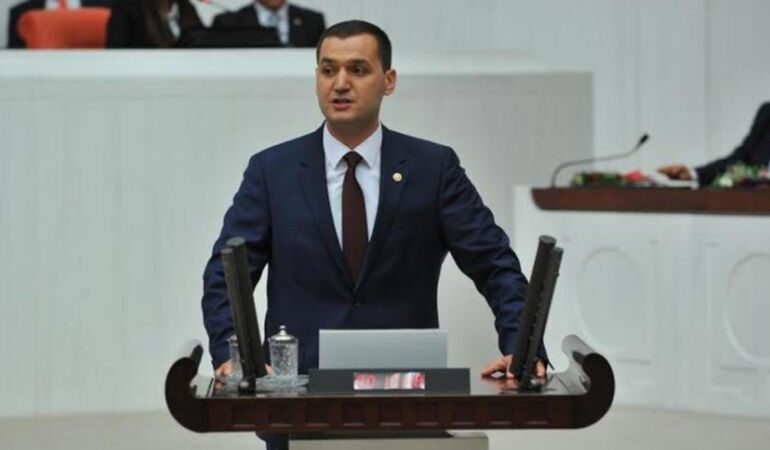 İYİ Parti'li Turan Yaldır 'Karadelik haline gelen bütçe açığını kapatmak vatandaşa kaldı'