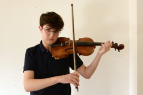 İlk ödülünü 6 yaşında kazanan genç keman sanatçısından uluslararası başarı