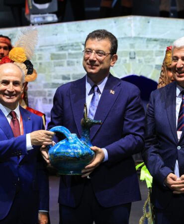 İmamoğlu, Büyükçekmece Uluslararası Kültür ve Sanat Festivali açılışını gerçekleştirdi