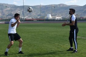 İşitme engelli milli futbolcu Emre Kılınç, Avrupa Şampiyonası'nda üçüncü oldu!