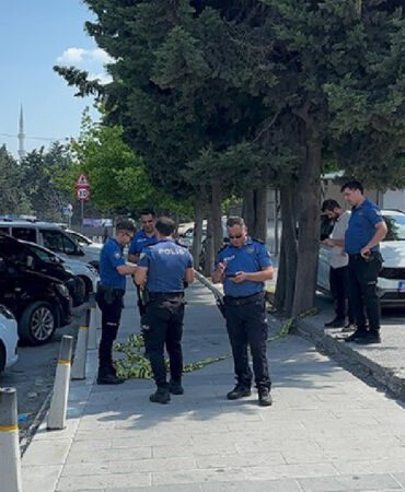İstanbul Bağcılar'da dehşet_ Tartıştığı cami imamını okla vurdu!
